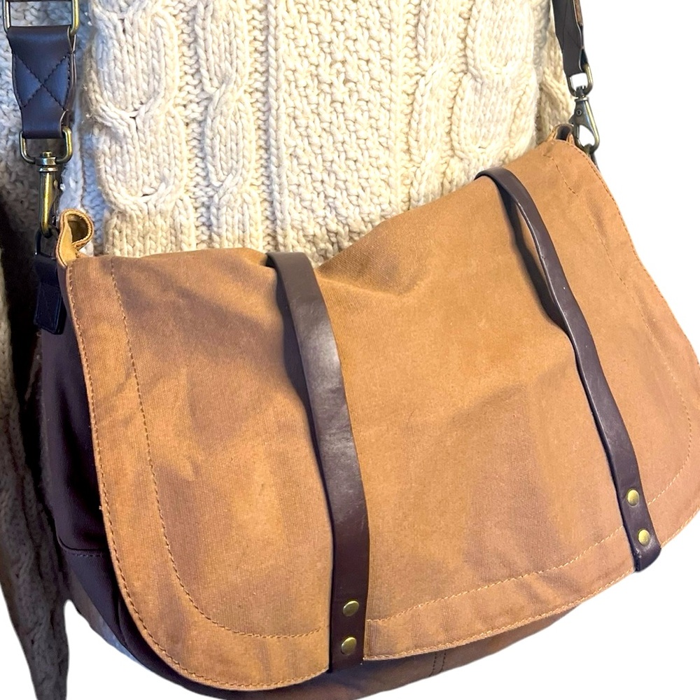 J Crew crossbody canvas duffle style tote excellent condition leather detail
